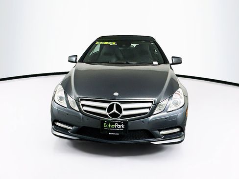 Used 2012 Mercedes-Benz E 550 Cabriolet image 2