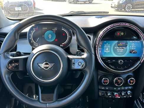 Used 2023 MINI Cooper S image 17