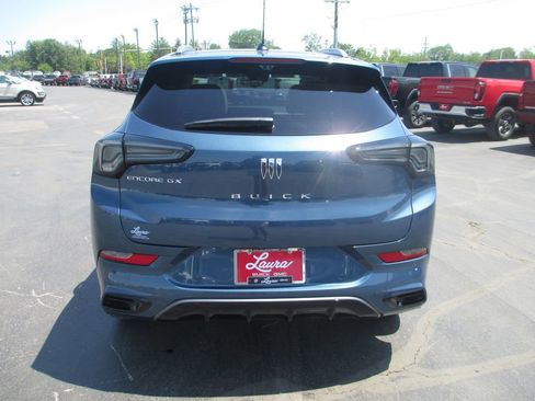 Used 2026 Buick Encore GX Avenir w/ Avenir Technology Package FWD image 7