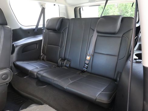 Used 2019 GMC Yukon XL Denali w/ Open Road Package AWD/4WD image 24