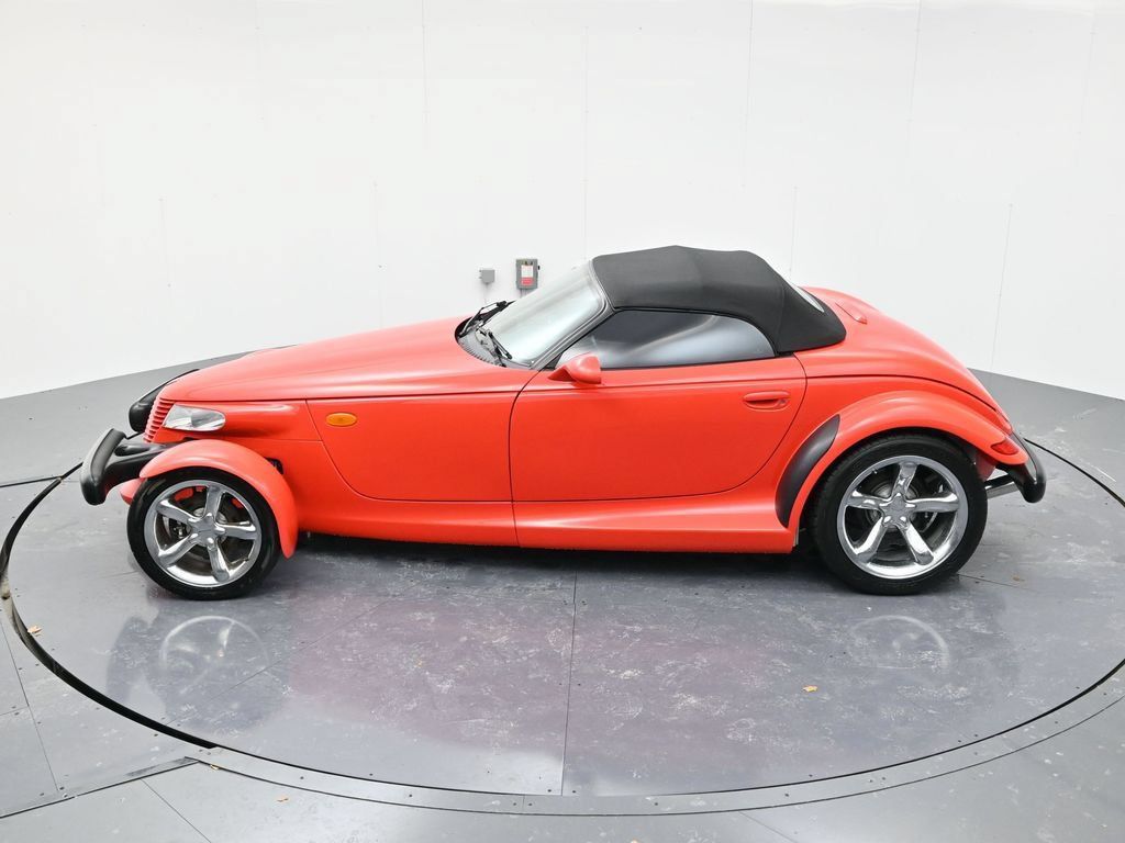Used 1999 Plymouth Prowler RWD image 30