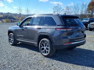 New 2025 Jeep Grand Cherokee Limited w/ MOPAR Finishing Package video 3