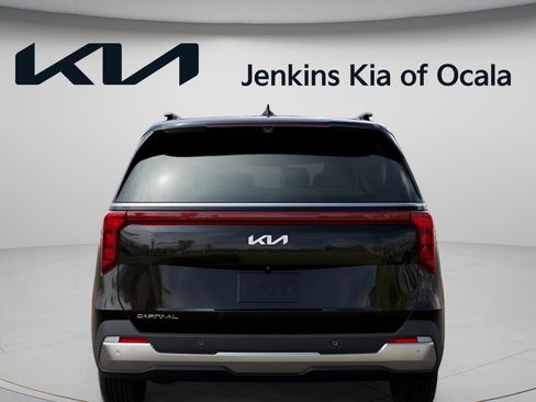New 2026 Kia Carnival SX image 5