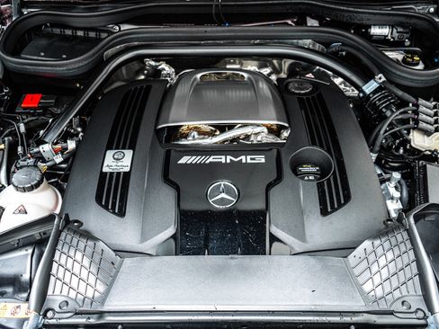 Used 2025 Mercedes-Benz G 63 AMG 4MATIC image 12