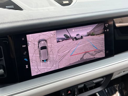 New 2025 Porsche Cayenne S image 24