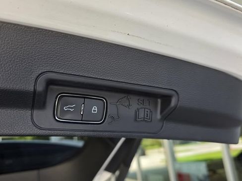 Used 2020 Ford Explorer ST AWD/4WD image 13