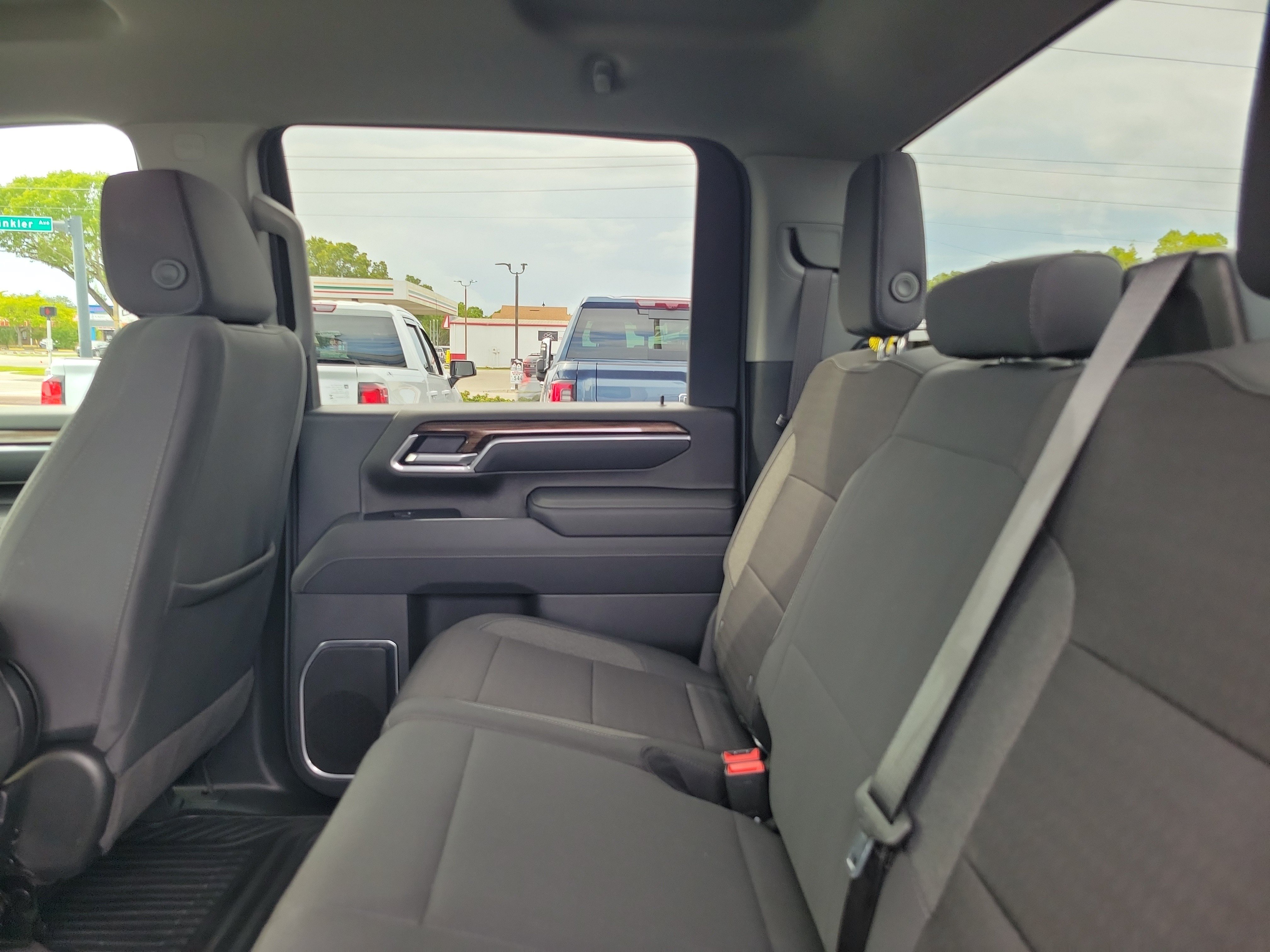 Used 2026 Chevrolet Silverado 2500 LT AWD/4WD image 11
