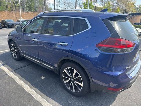 Used 2018 Nissan Rogue SL w/ Premium Package image 5