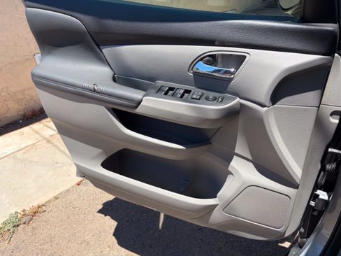 Used 2016 Honda Odyssey EX image 21