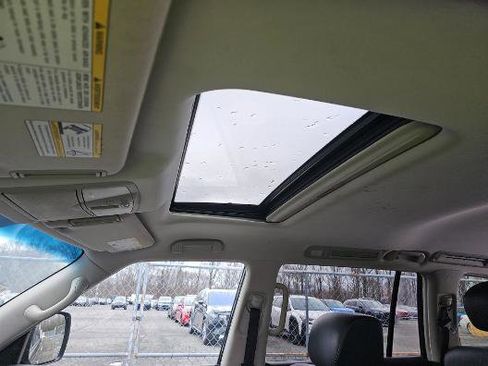 Used 2016 INFINITI QX80 Luxe w/ 22" Wheel Package image 11