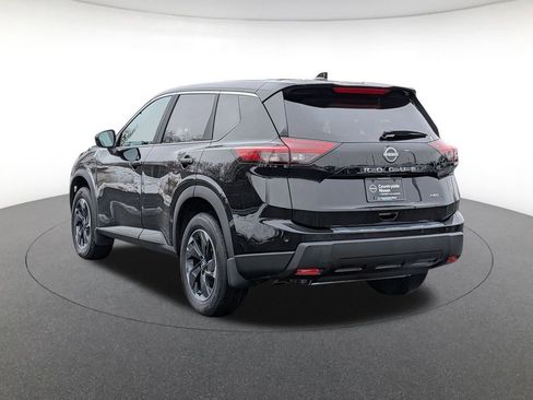 Used 2026 Nissan Rogue SV w/ Cold Weather Package image 7