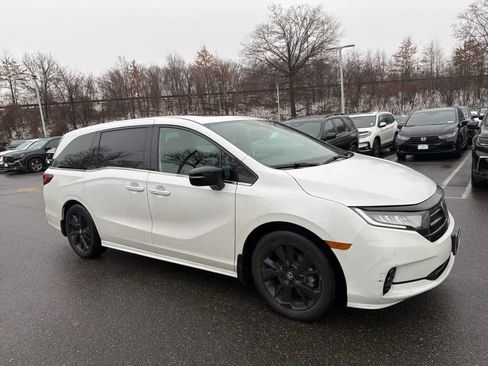 Used 2023 Honda Odyssey Sport image 21