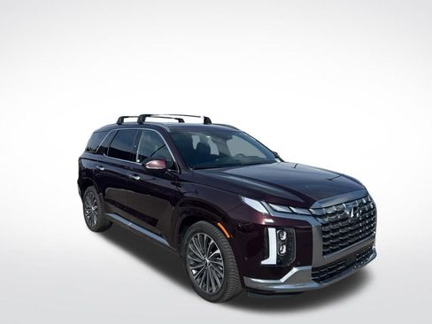 Used 2024 Hyundai Palisade Calligraphy image 4