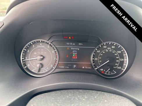 Used 2022 Nissan Armada SL w/ Captain's Chairs Package AWD/4WD image 9