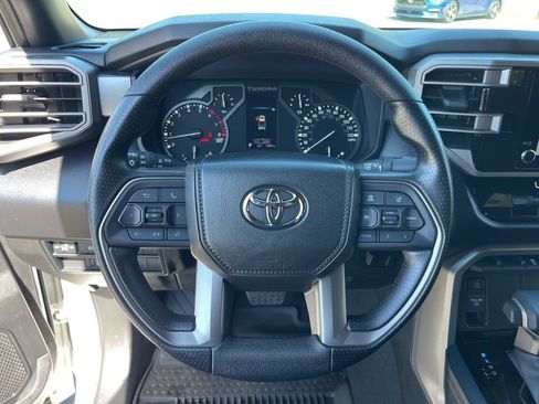 Used 2026 Toyota Tundra SR5 AWD/4WD image 16
