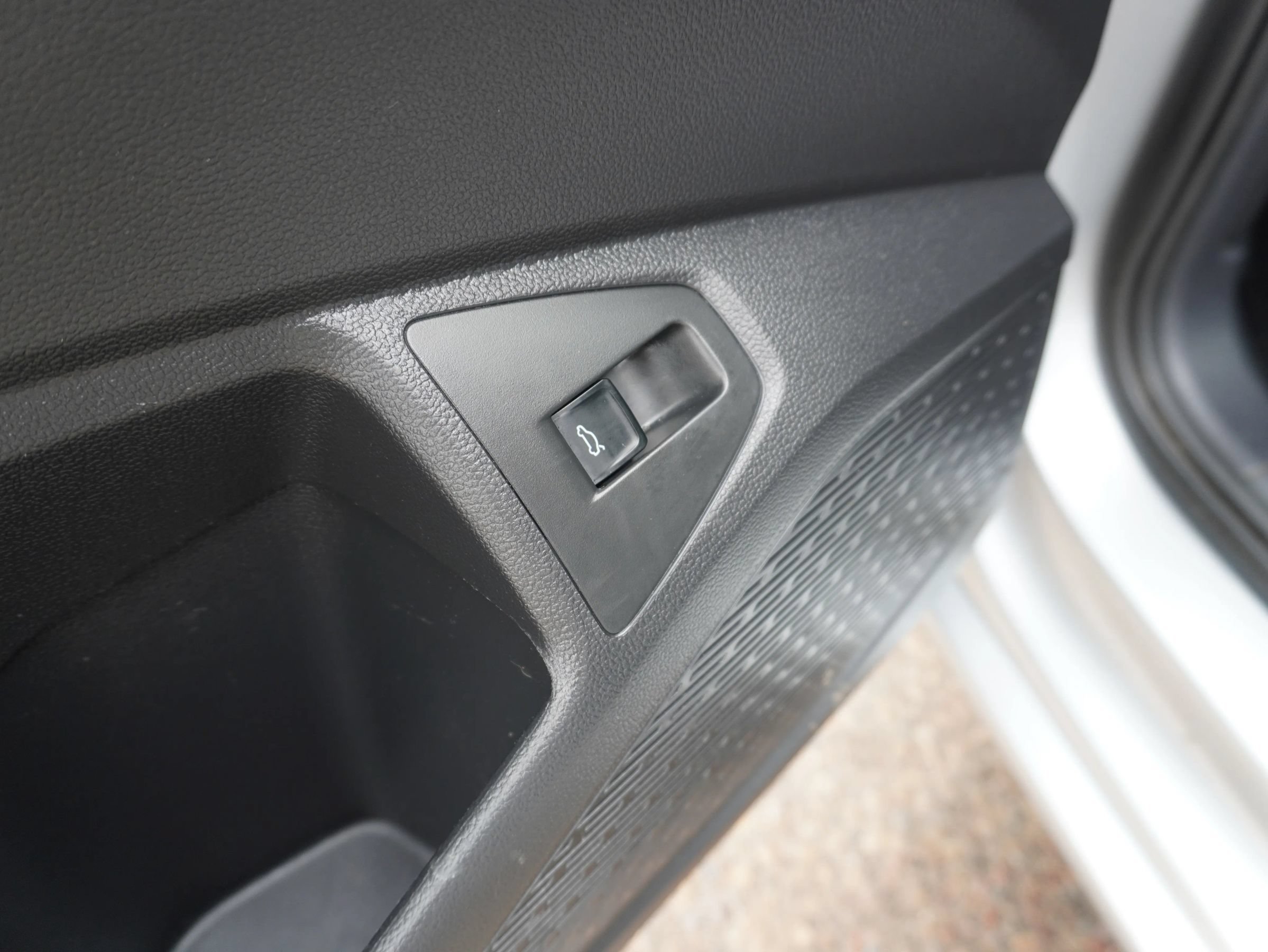 Used 2020 Volkswagen Jetta S w/ Driver Assistance Package FWD image 13