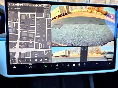 Used 2023 Tesla Model X image 38