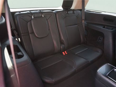 Used 2021 Lincoln Aviator Reserve w/ Equipment Group 201A RWD image 16