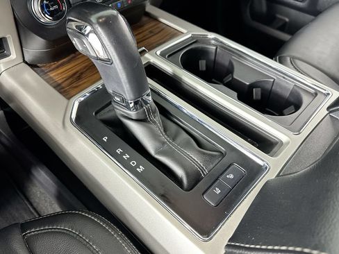 Used 2020 Ford F150 Lariat w/ Equipment Group 502A Luxury AWD/4WD image 25