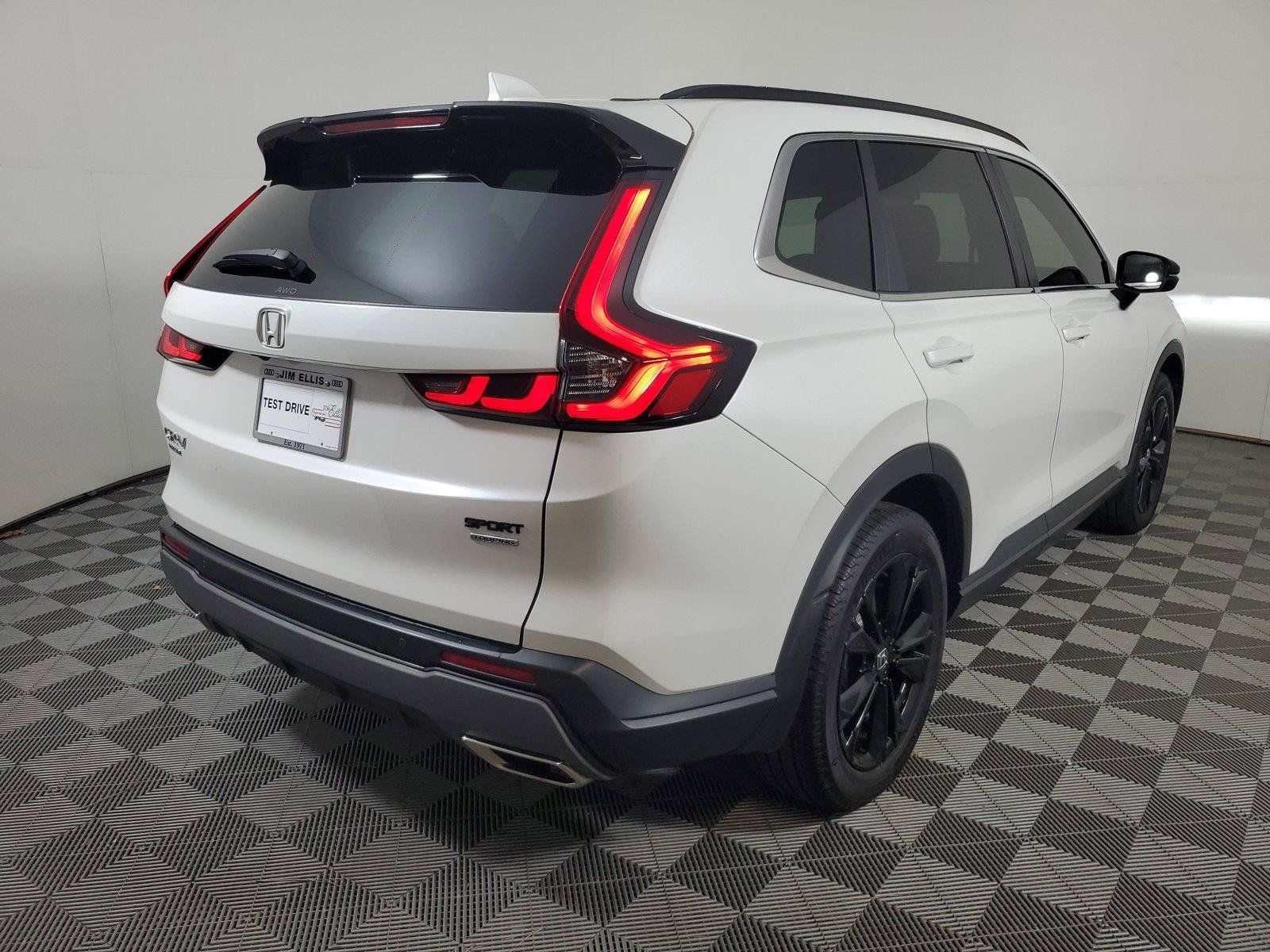 Used 2025 Honda CR-V Sport Touring image 6