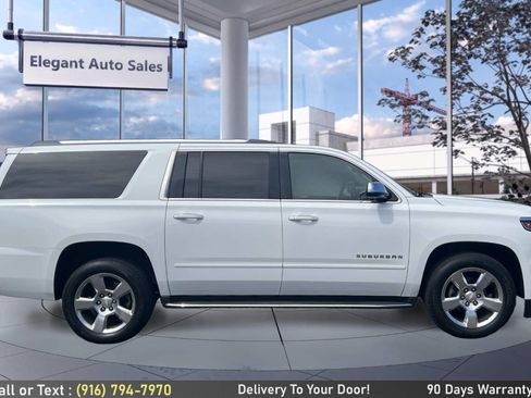 Used 2017 Chevrolet Suburban Premier RWD image 4
