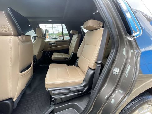 Certified 2021 Chevrolet Tahoe Premier w/ Premium Package AWD/4WD image 26