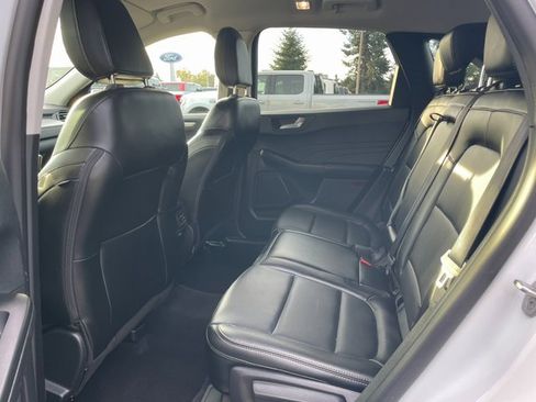 Used 2022 Ford Escape SEL image 16