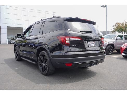 Used 2021 Honda Pilot Black Edition image 5