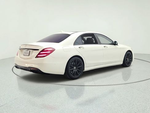 Used 2020 Mercedes-Benz S 560 Sedan image 5