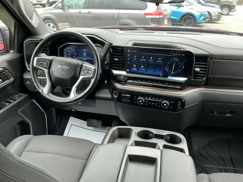 Certified 2023 Chevrolet Silverado 1500 RST AWD/4WD image 11