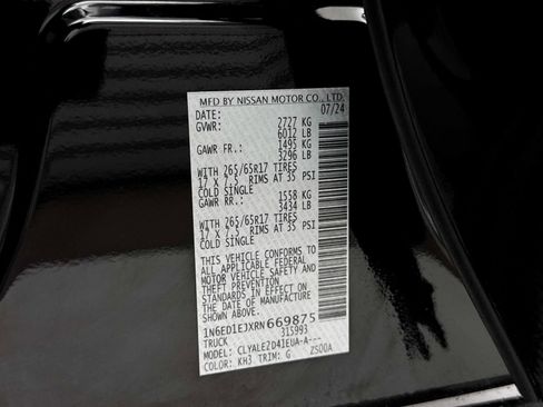 Used 2024 Nissan Frontier SL w/ Technology Package RWD image 38