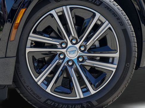 New 2026 Cadillac Lyriq Luxury w/ LPO, Floor Liner Package AWD/4WD image 2
