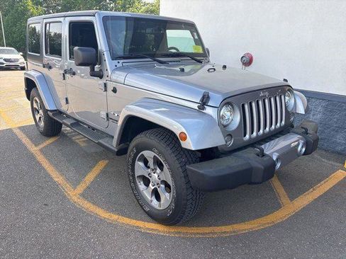 Certified 2017 Jeep Wrangler Unlimited Sahara w/ Connectivity Group AWD/4WD image 1