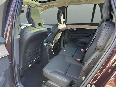 New 2025 Volvo XC90 T8 Plus w/ Protection Package Premier AWD/4WD image 14