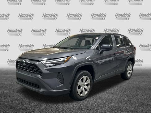 Used 2023 Toyota RAV4 LE FWD image 3