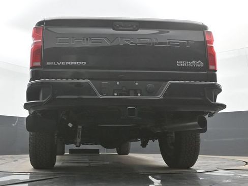 Used 2026 Chevrolet Silverado 2500 High Country w/ Technology Package AWD/4WD image 51
