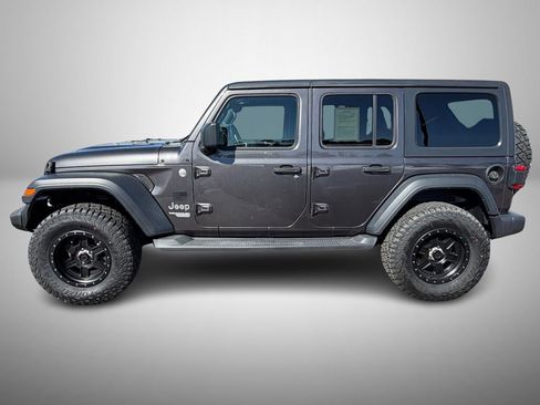 Used 2018 Jeep Wrangler Unlimited Sport S image 5