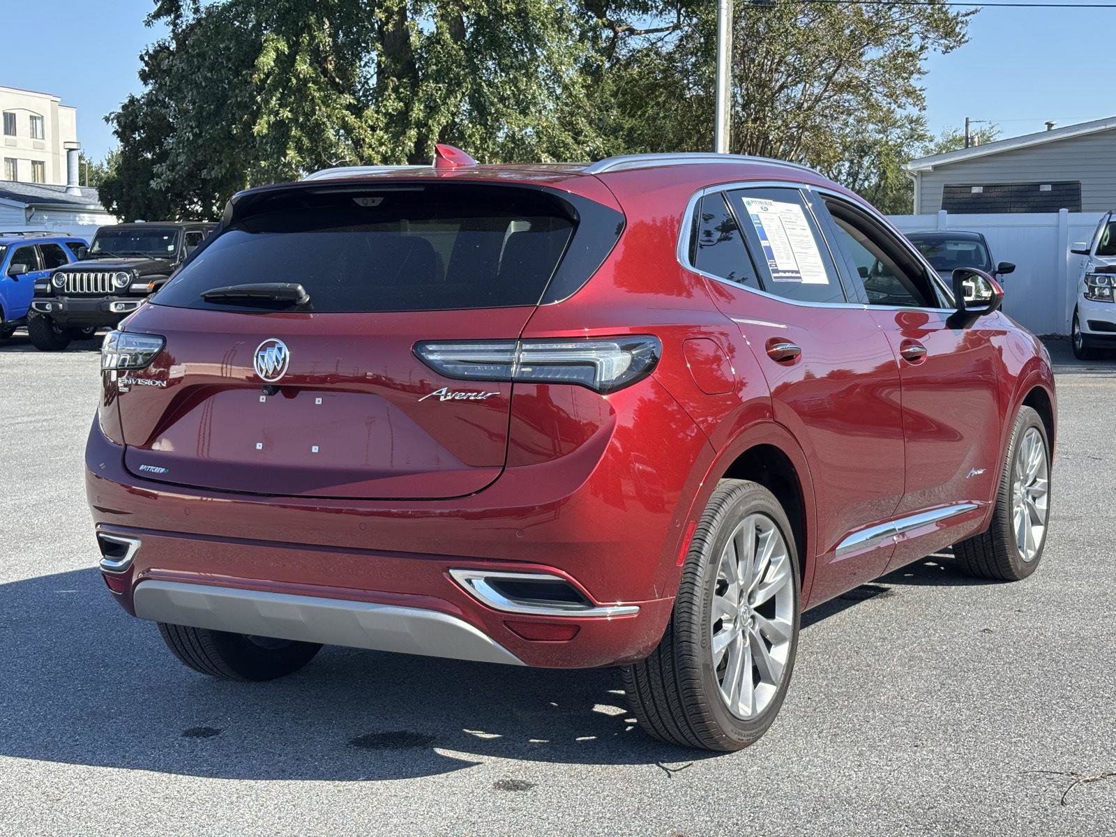 Used 2023 Buick Envision Avenir AWD/4WD image 7
