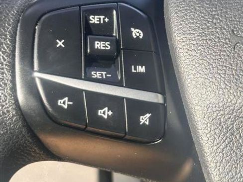 Used 2023 Ford Transit 350 XLT RWD image 20