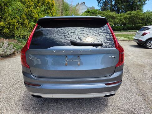 Used 2020 Volvo XC90 T5 Momentum w/ Protection Package Premier AWD/4WD image 4