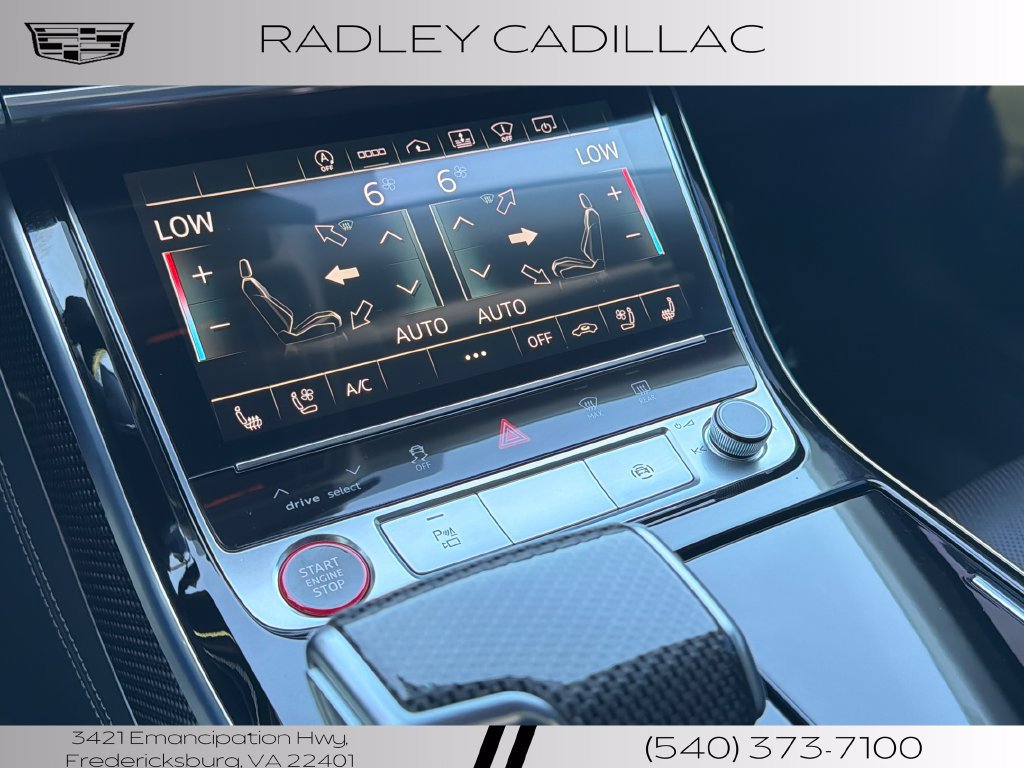 Used 2022 Audi S8 w/ S8 Comfort Plus Package AWD/4WD image 9