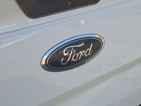 Used 2016 Ford F150 XLT w/ Equipment Group 301A Mid RWD image 13