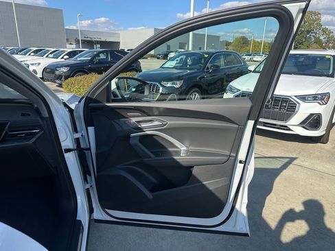 New 2025 Audi Q5 Premium Plus image 31
