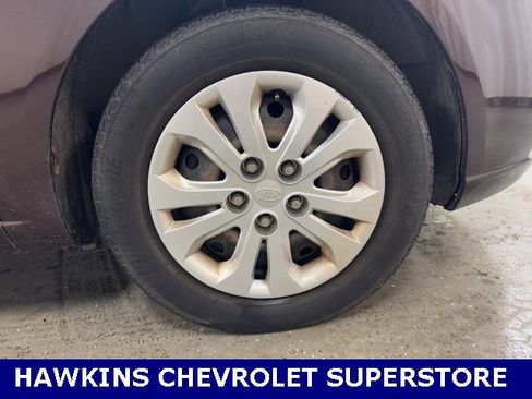 Used 2010 Kia Forte EX image 34