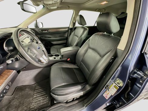 Used 2016 Subaru Outback 2.5i Limited AWD/4WD image 13
