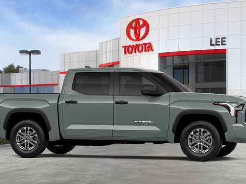 New 2026 Toyota Tundra SR5 w/ TRD Off-Road Package AWD/4WD image 13