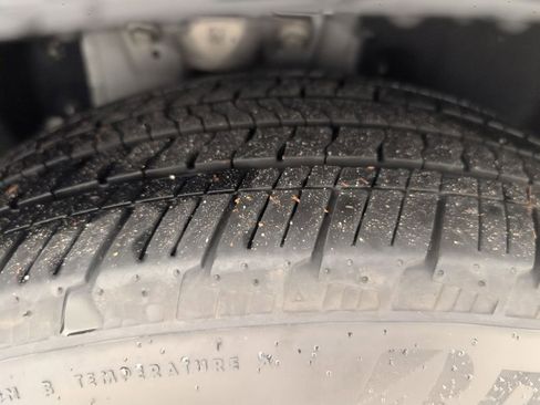 Used 2025 Ford Mustang Mach-E Premium w/ Sport Appearance Package image 21