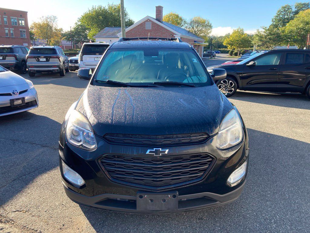 Used 2017 Chevrolet Equinox LT AWD/4WD image 2