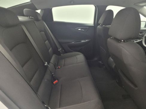 Used 2022 Chevrolet Malibu LS w/ Driver Confidence Package II FWD image 19