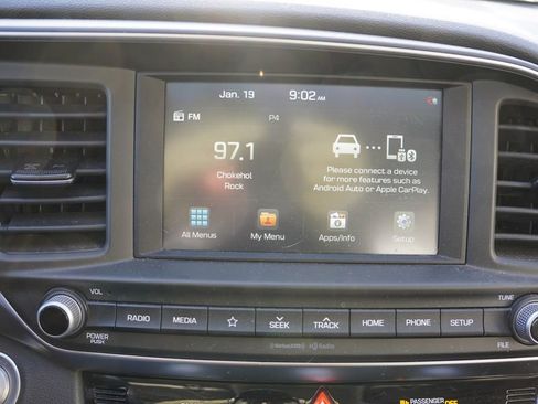 Used 2020 Hyundai Elantra Value Edition w/ Cargo Package (C1) image 6